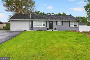 12 White Birch Ave, Mechanicsburg, PA 17050 - Photo 1