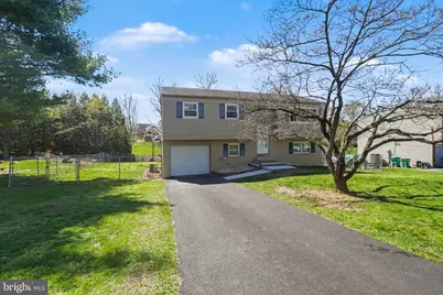 3912 Brookridge Drive, Mechanicsburg, PA 17050 - Photo 3