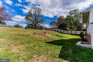 837 W Foxcroft Dr, Camp Hill, PA 17011 - Photo 5