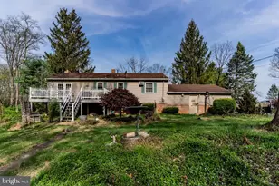 24 Richland Rd, Carlisle, PA 17015 - Photo 3