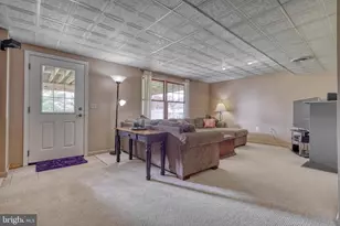 1071 Country Club Rd, Camp Hill, PA 17011 - Photo 45