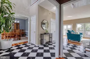 1071 Country Club Rd, Camp Hill, PA 17011 - Photo 3