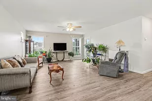 936 W North St, Carlisle, PA 17013 - Photo 5