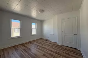 156 E Penn St, Carlisle, PA 17013 - Photo 11