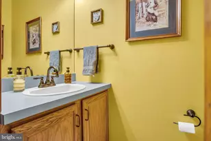 336 Indian Creek Dr, Mechanicsburg, PA 17050 - Photo 21