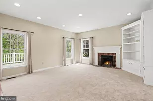 14 Royal Dr, Carlisle, PA 17015 - Photo 5