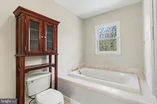 14 Royal Dr, Carlisle, PA 17015 - Photo 31
