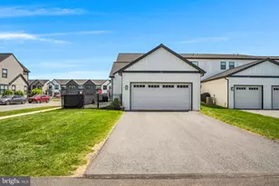 215 Estate Dr, Mechanicsburg, PA 17055 - Photo 31