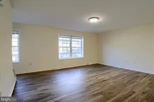 4815 E Trindle Rd, Mechanicsburg, PA 17050 - Photo 3