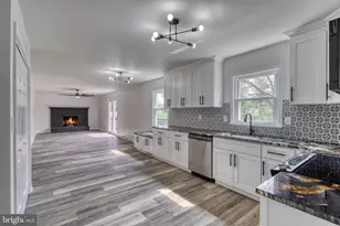 18 Bourbon Red Dr, Mechanicsburg, PA 17050 - Photo 21