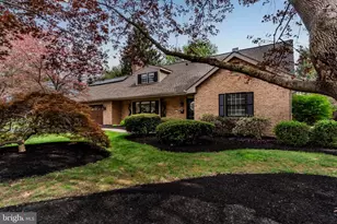 321 S Orange St, Carlisle, PA 17013 - Photo 3