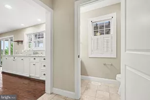 1227 W Trindle Rd, Mechanicsburg, PA 17055 - Photo 17