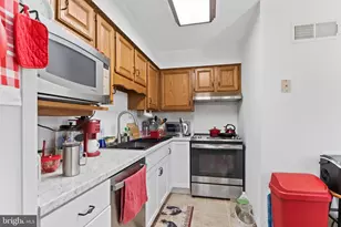 654 Park Ridge Dr, Mechanicsburg, PA 17055 - Photo 7