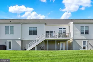 800 Aurora Dr, Mechanicsburg, PA 17055 - Photo 23