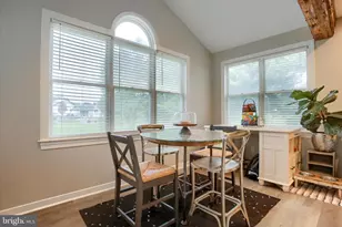 328 E Meadow Dr, Mechanicsburg, PA 17055 - Photo 15