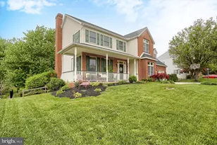 328 E Meadow Dr, Mechanicsburg, PA 17055 - Photo 3