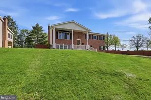 604 D St, Carlisle, PA 17013 - Photo 3