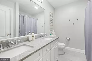 39 Sunfire Ave, Camp Hill, PA 17011 - Photo 25