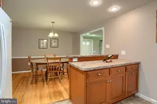 5221 Stuart Dr, Mechanicsburg, PA 17055 - Photo 9
