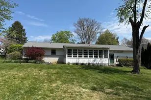 310 Hemlock Rd, Mechanicsburg, PA 17055 - Photo 3