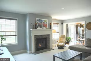 2034 Liberty Dr, Mechanicsburg, PA 17055 - Photo 11
