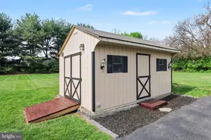 204 Burnt House Rd, Carlisle, PA 17015 - Photo 27