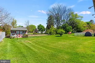 1833 Spring Rd, Carlisle, PA 17013 - Photo 29