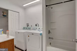 114 E Orange St, Shippensburg, PA 17257 - Photo 13
