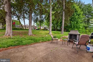 77 Hillside Cir, Camp Hill, PA 17011 - Photo 27