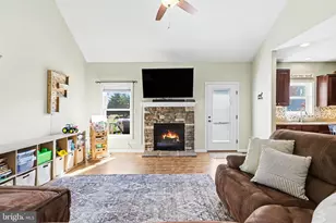 1336 Sagamore Ct, New Cumberland, PA 17070 - Photo 5