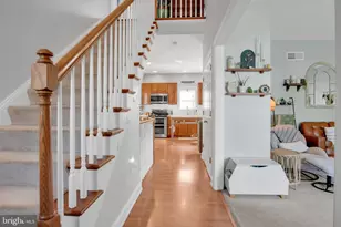 528 W Simpson St, Mechanicsburg, PA 17055 - Photo 5