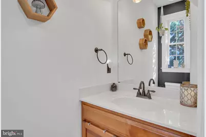 528 W Simpson Street, Mechanicsburg, PA 17055 - Photo 13