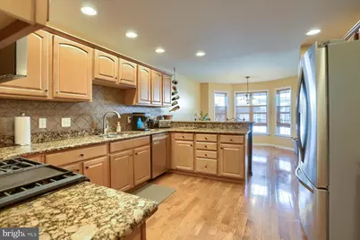 4250 Roth Farm Village Cir, Mechanicsburg, PA 17050 - Photo 3