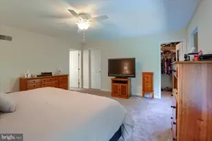 4250 Roth Farm Village Cir, Mechanicsburg, PA 17050 - Photo 21