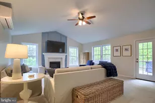 6319 Valleybrook Dr, Mechanicsburg, PA 17050 - Photo 19