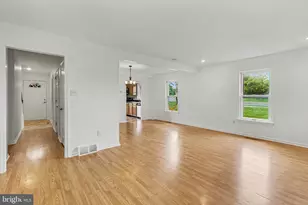 600 Allenview Dr, Mechanicsburg, PA 17055 - Photo 13