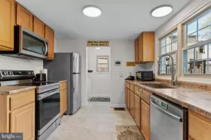 155 Lincoln St, Carlisle, PA 17013 - Photo 9
