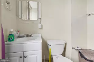160 N West St, Carlisle, PA 17013 - Photo 23