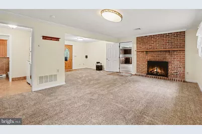 17 Cardinal Dr, Carlisle, PA 17015 - Photo 3