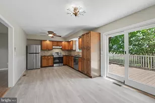 65 Fairview St, Carlisle, PA 17015 - Photo 9