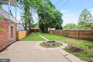 108 W Pomfret St, Carlisle, PA 17013 - Photo 25
