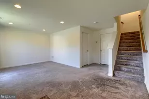 4350 Wild Orchid Ln, Enola, PA 17025 - Photo 5