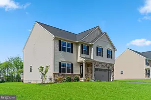 875 Ashfield Dr, Carlisle, PA 17015 - Photo 31