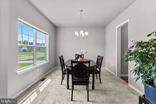 875 Ashfield Dr, Carlisle, PA 17015 - Photo 5