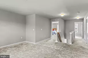 875 Ashfield Dr, Carlisle, PA 17015 - Photo 17