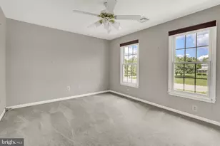 1204 Redwood Hills Cir, Carlisle, PA 17015 - Photo 33