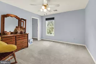 1204 Redwood Hills Cir, Carlisle, PA 17015 - Photo 29