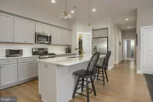 736 Aurora Dr, Mechanicsburg, PA 17055 - Photo 3