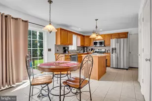116 Westgate Dr, Mount Holly Springs, PA 17065 - Photo 9