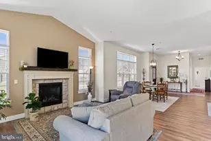 730 Aurora Dr, Mechanicsburg, PA 17055 - Photo 17
